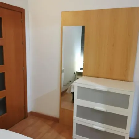 Playa Victoria Apartment *
